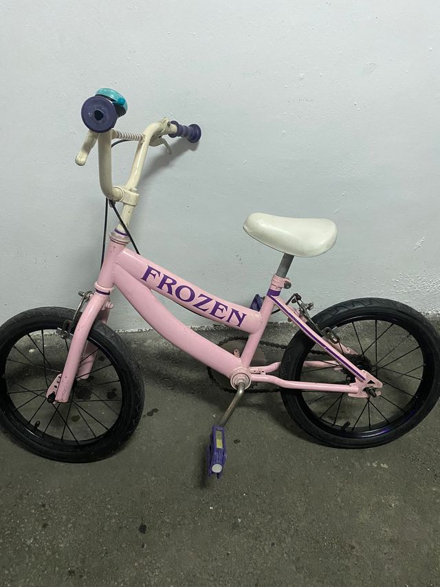 Bicicletta base da ragazza da 16"