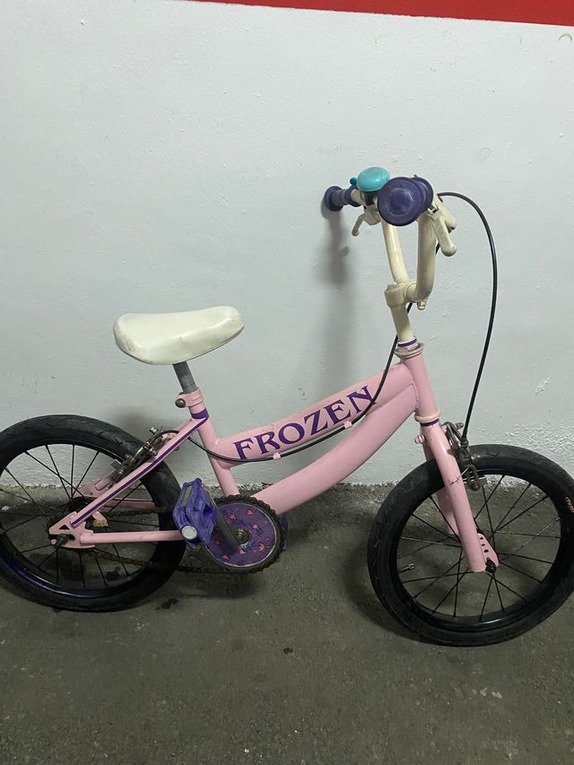 Bicicletta base da ragazza da 16"