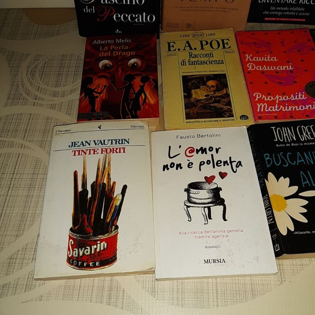 Lotto n. 11 libri vario genere