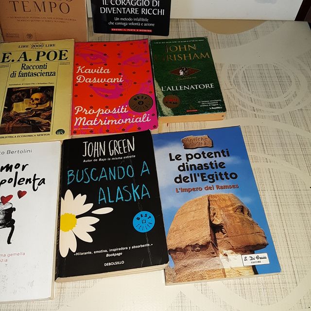 Lotto n. 11 libri vario genere