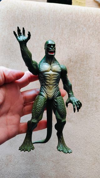 Juguete Dr. Curtis Connors "Lagarto"