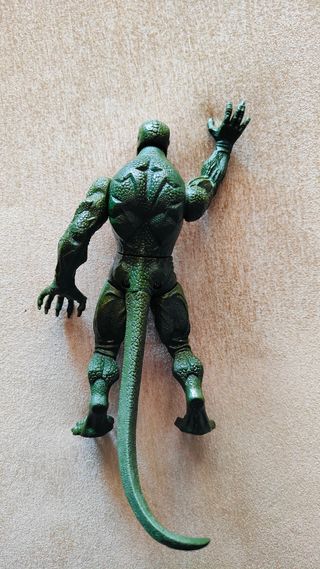Juguete Dr. Curtis Connors "Lagarto"
