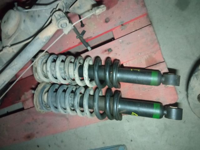 Piezas varias Toyota land cruiser 2001