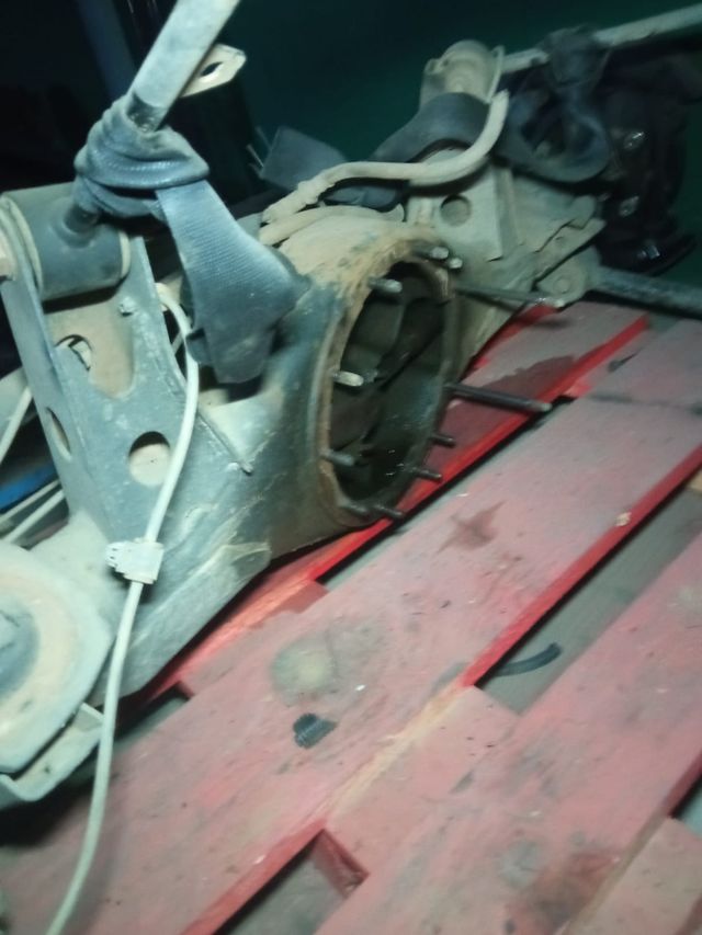 Piezas varias Toyota land cruiser 2001