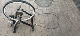 Rodillo entrenamiento bicicleta