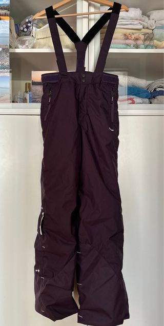 Tuta da sci. Pantalone da neve