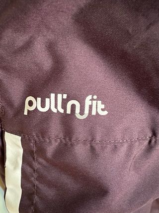 Tuta da sci. Pantalone da neve
