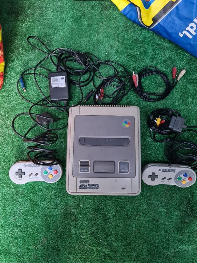 Super Nintendo with 2 controllers