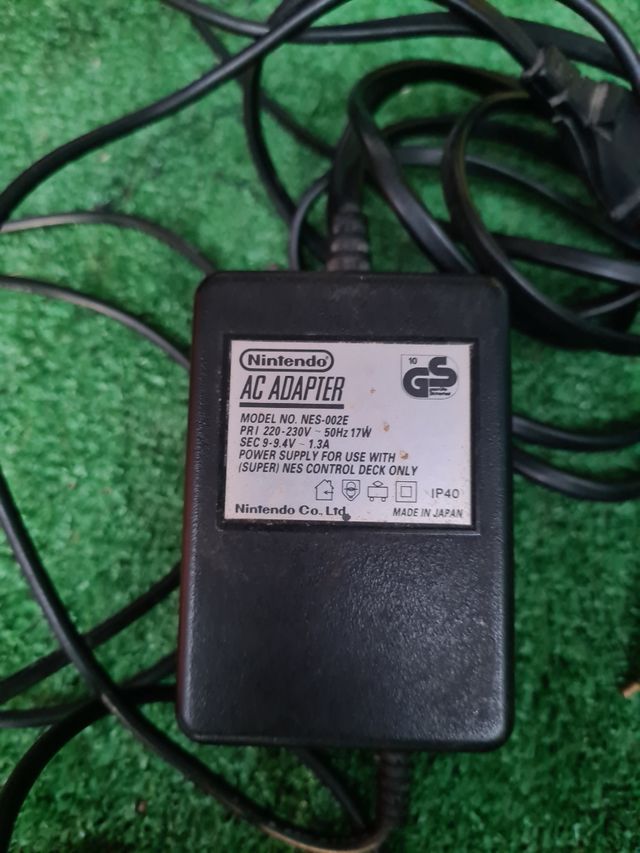 Super Nintendo with 2 controllers