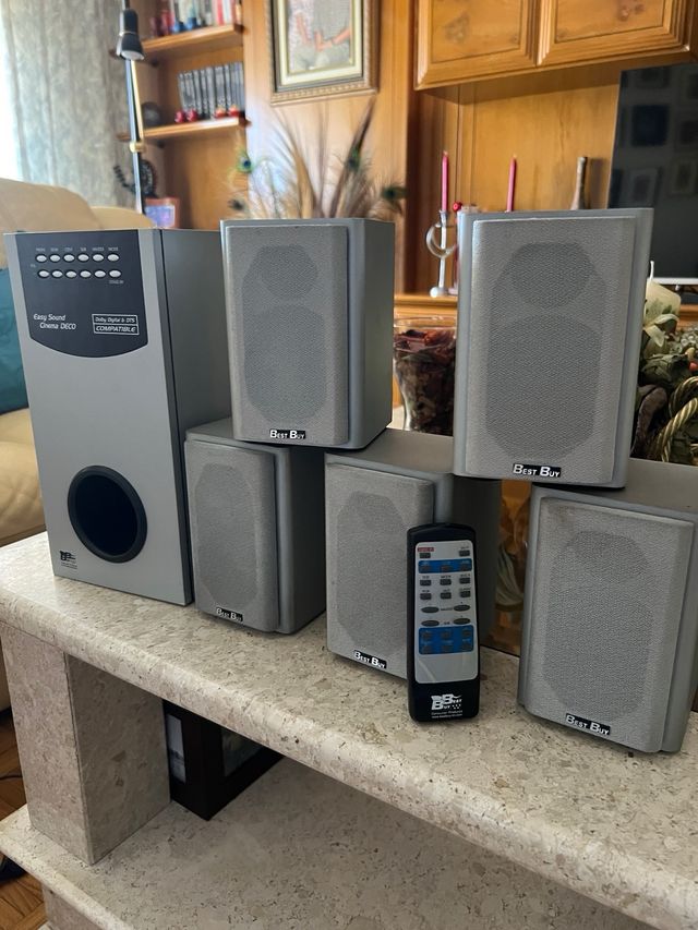 Som redondo Impecável Best buy