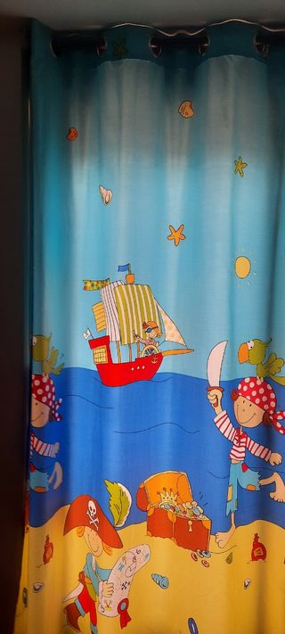 Cortina infantil