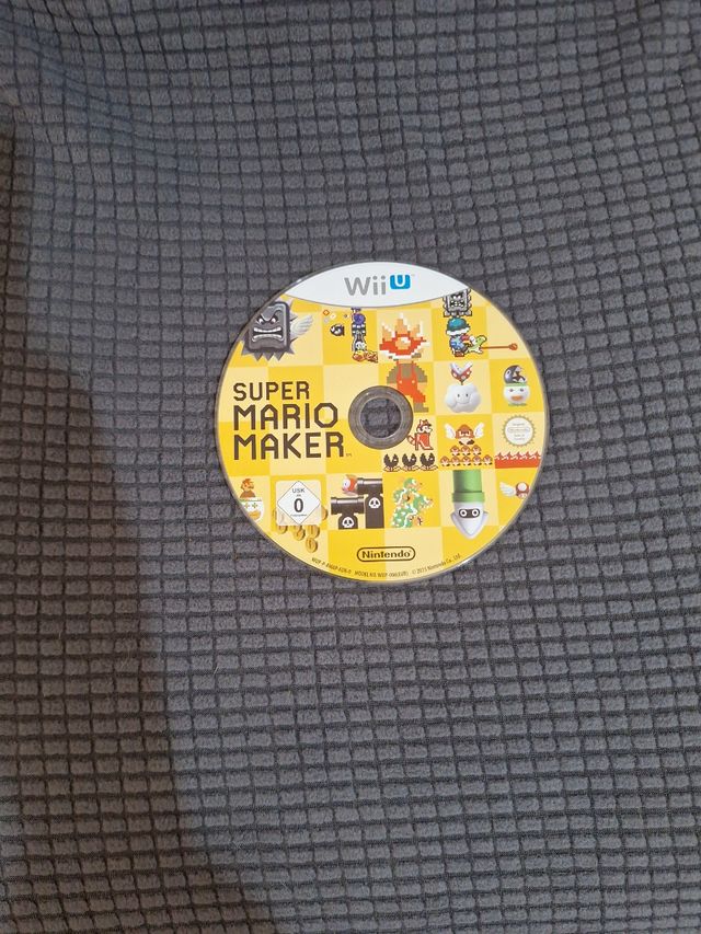 Super Mario Maker - WiiU