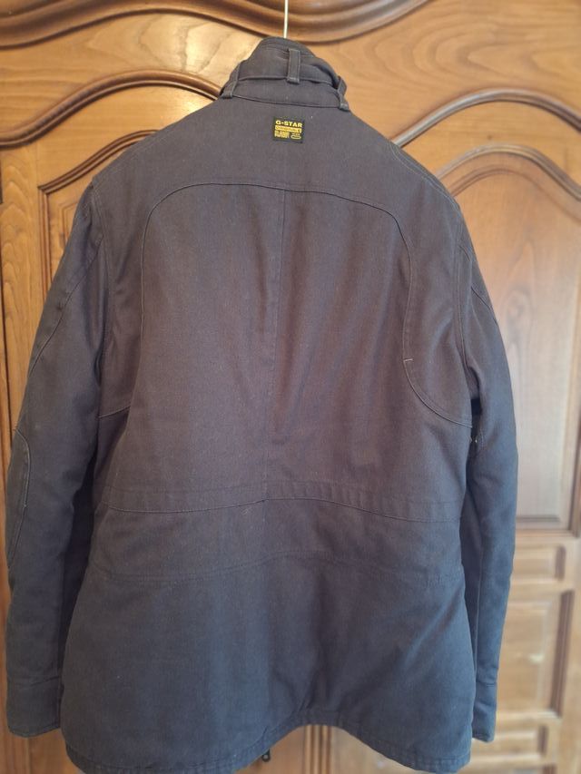 Chaquetón de hombre muy abrigoso gris oscuro o neg