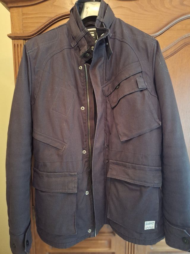 Chaquetón de hombre muy abrigoso gris oscuro o neg