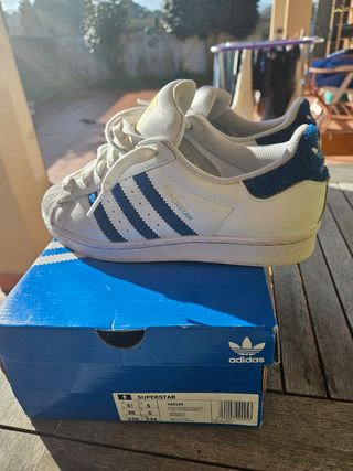 Tenis Adidas
