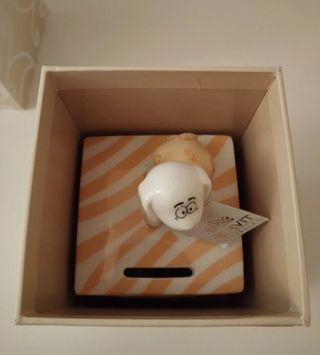 Salvadanaio con cagnolino