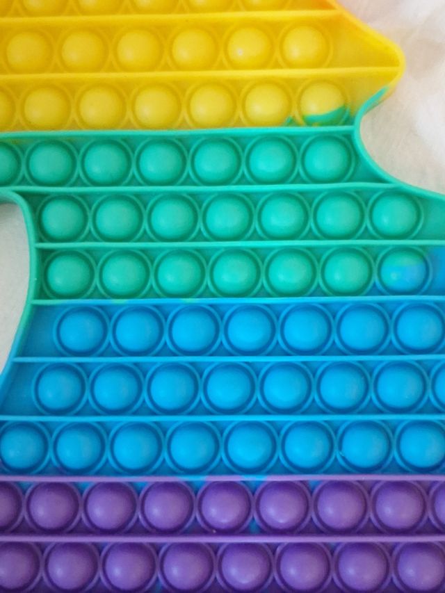 Fidget toy gigante pop it unicornio