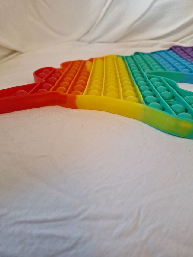 Fidget toy gigante pop it unicornio