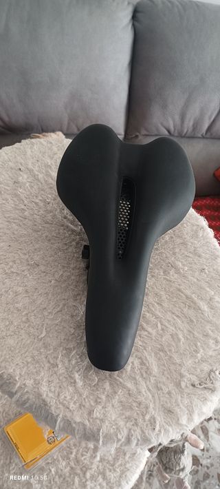 Vendo sellino e-bike nuovo