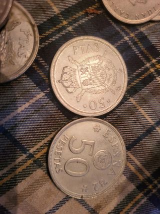 Lote de 150 monedas de 50 pts del rey.