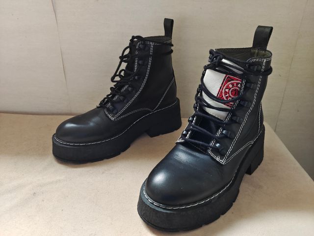 Bimba y lola Botas talla 39