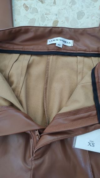 Pantalón cuero sintético Lywm woman