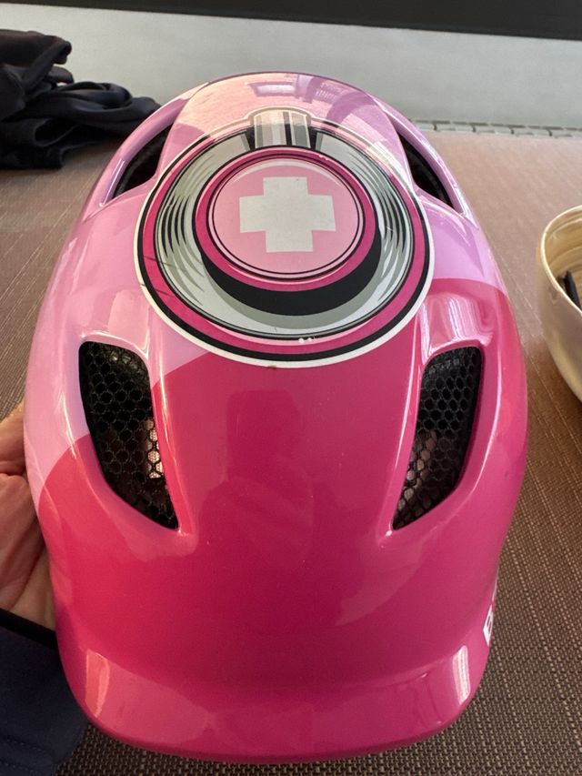 Casco niña bicicleta.