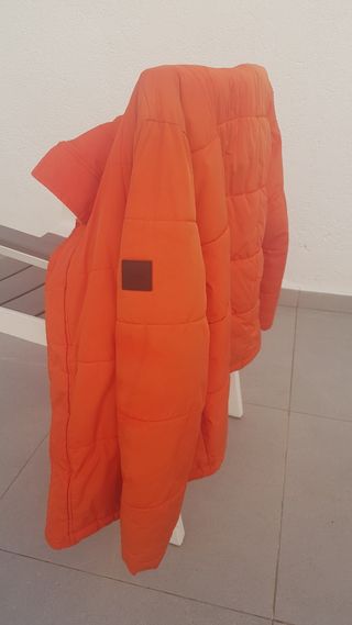 Chaqueta anorak gruesa