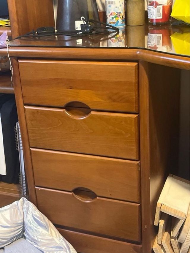 Habitación de madera maciza