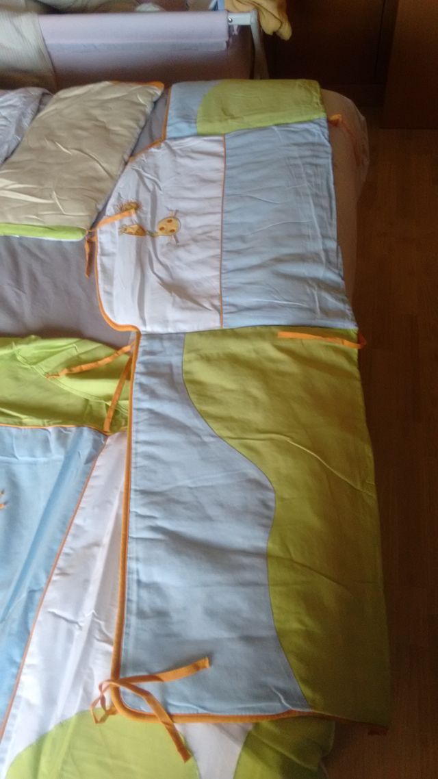 Protector de cuna con edredon para cuna de 60*120