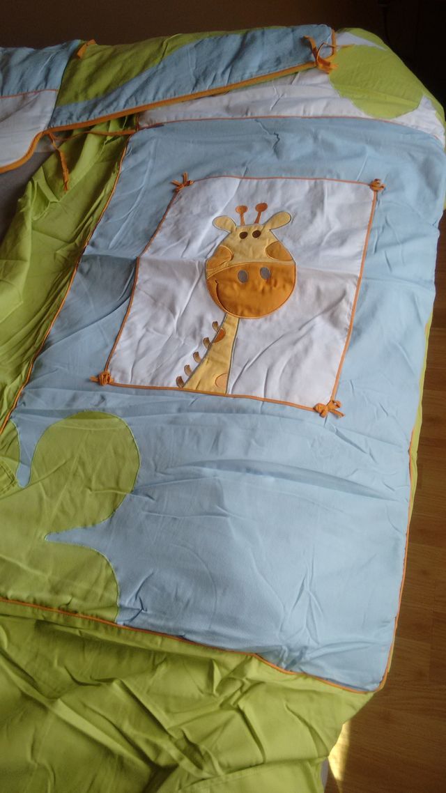 Protector de cuna con edredon para cuna de 60*120