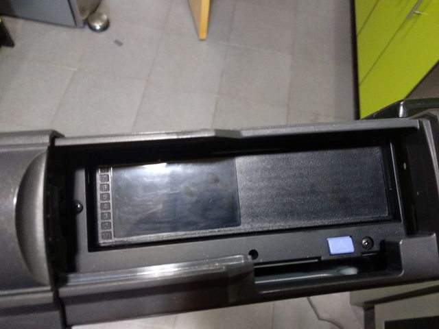 Cargador CD,s Panasonic CX-DPN de 8 Cd,s.