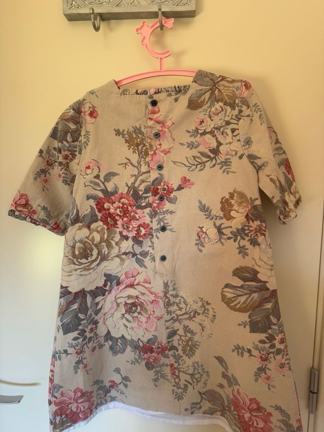 Abito da bambina con stampa floreale