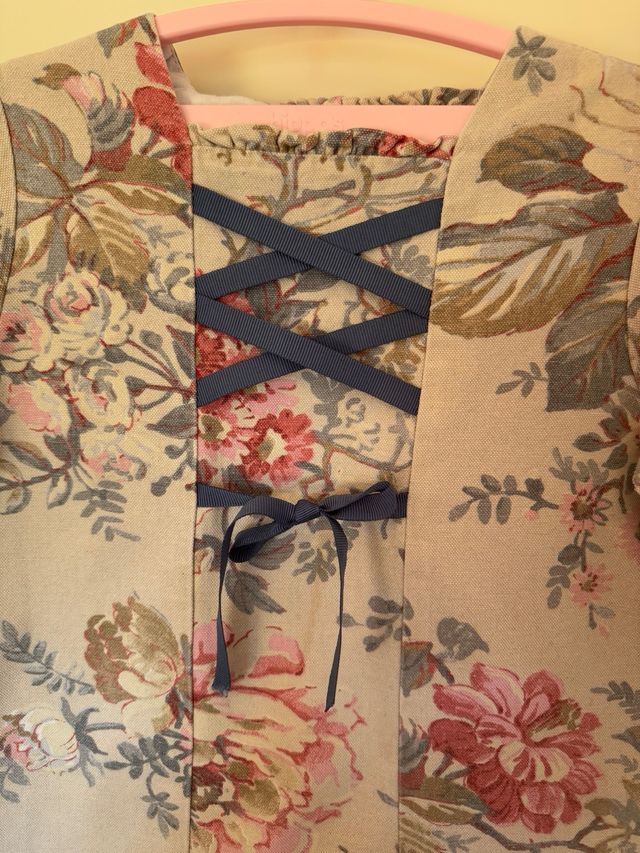 Abito da bambina con stampa floreale