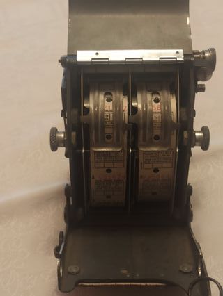 MAQUINA EXPENDEDORA DE BILLETES