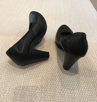 Zapatos de  salon. marca Pitillos de piel. N. 37