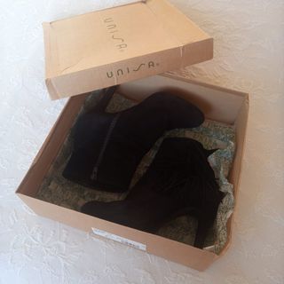 Zapatos de tacón negros