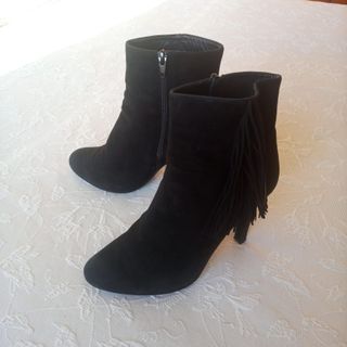 Zapatos de tacón negros