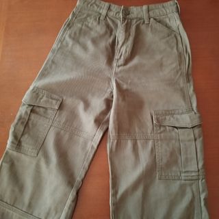 Pantalón de chica cargo verde militar HM 