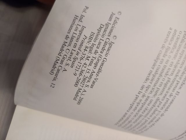 Conservación de bienes culturales: Teoría, historia, principios y normas (Spanish Edition)