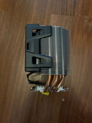 Disipador por ventilador cooler master