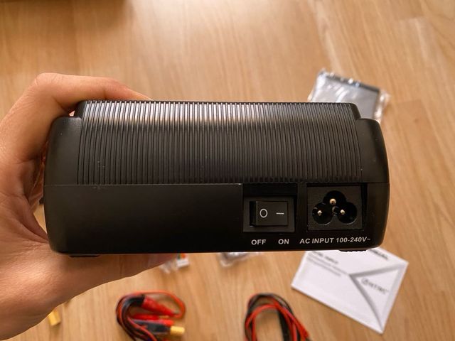 Bilanciatore caricatore scaricatore di batterie