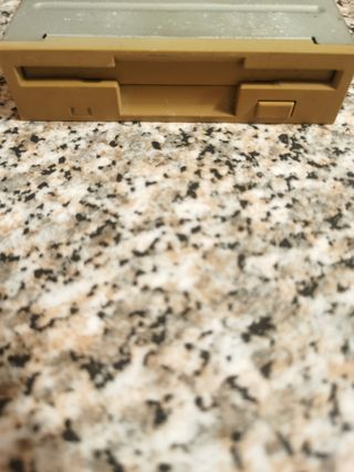 Lettore floppy e masterizzatori