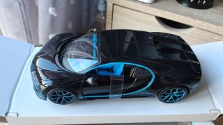 Coche a escala 1/24