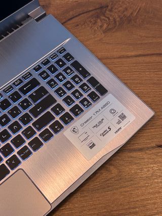 Portátil MSI Creator 17M A9SD048XES