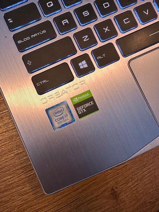 Portátil MSI Creator 17M A9SD048XES