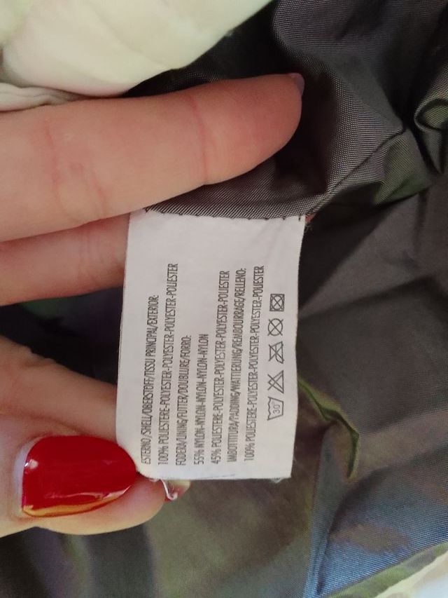 Giubbotto sfiancato - Abrigo entallado