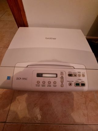 Impresora Brother dcp 195