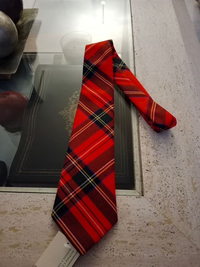 Corbata de lana escocesa