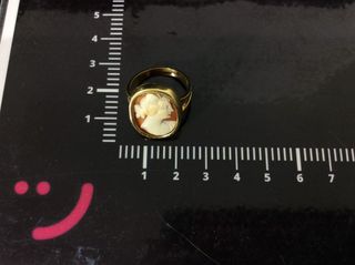 anillo oro 18k con piedra con circonita